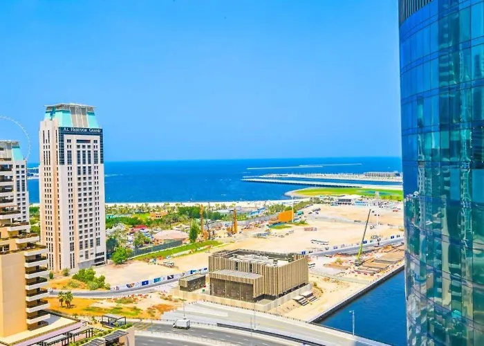 Iconic Sea View Marina - Lux New