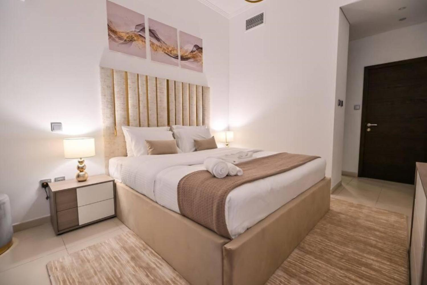 Iconic Sea View Marina - Lux New *