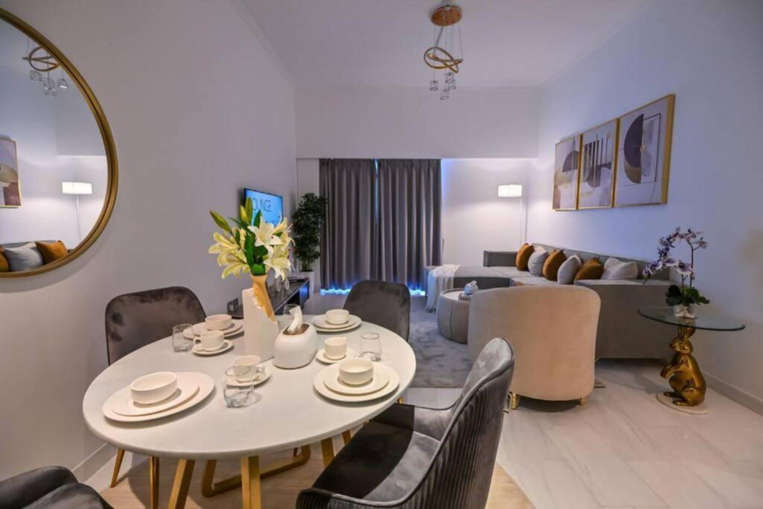 Iconic Sea View Marina - Lux New Dubai