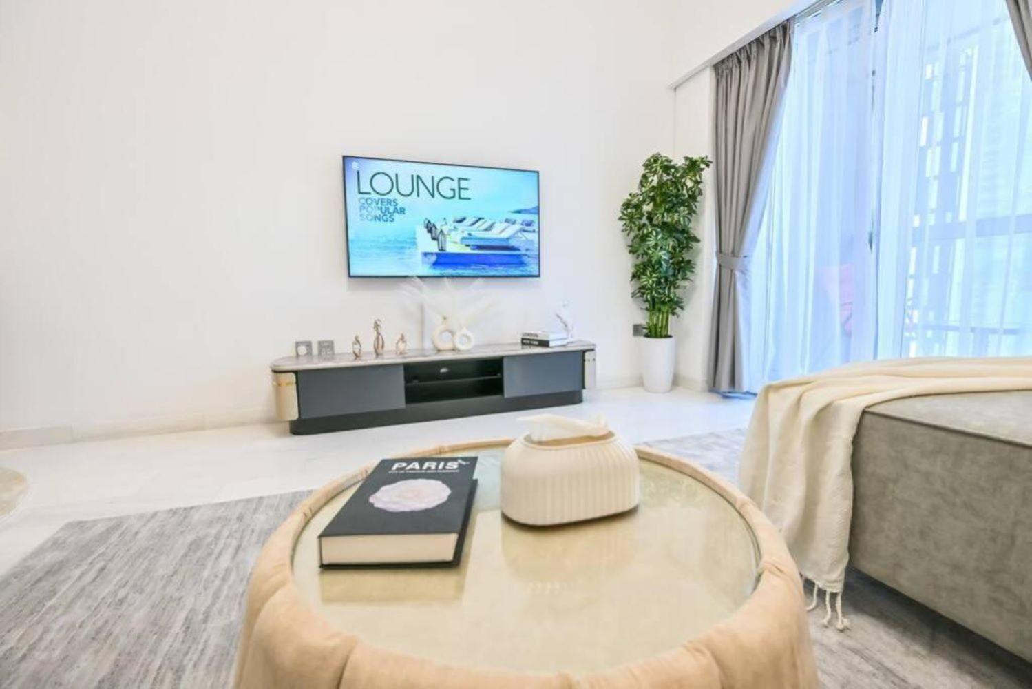 Iconic Sea View Marina - Lux New * Dubai